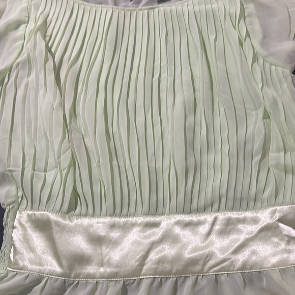 Capacity Unlimited Top - Picture 5 of 11